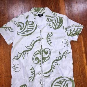Men's White and Green Patterned Shirt